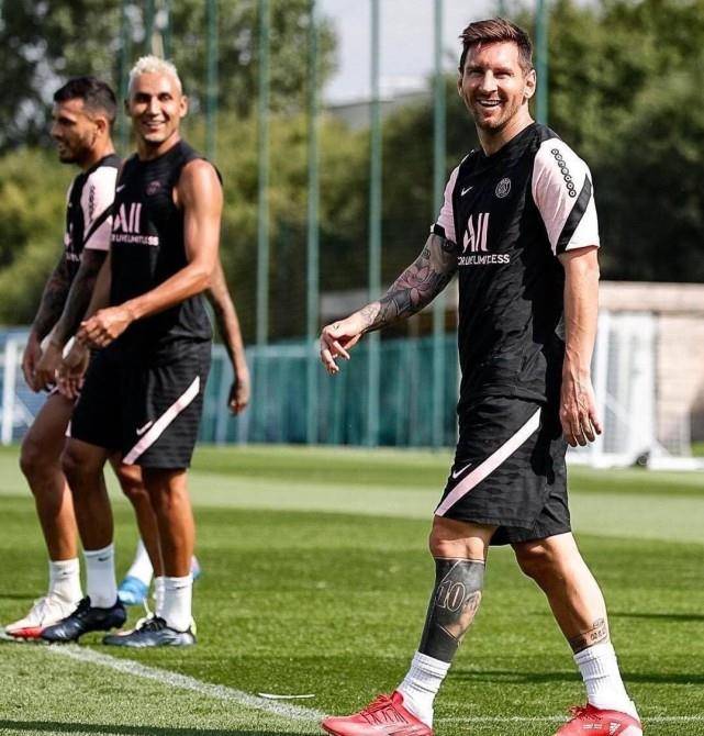 及在青少年 及在青少年