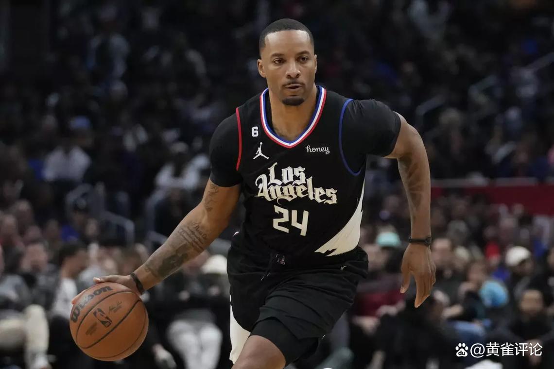 频频打出 频频打出