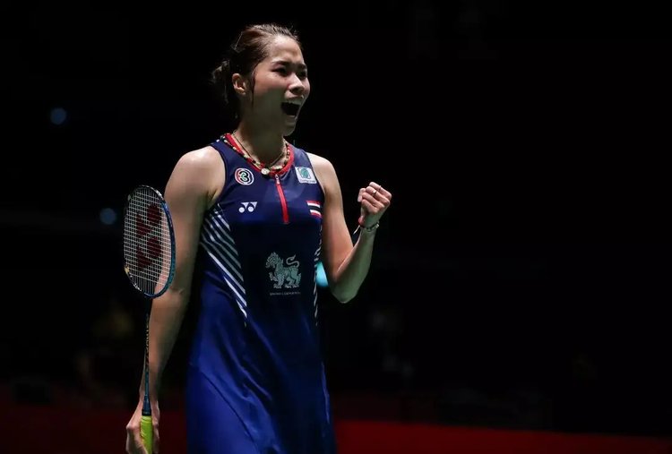 特别是在东 特别是在东